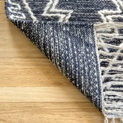 NuLOOM Melany Aztec Harlequin Area Rug