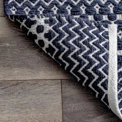 NuLOOM New Arrivals Dalary Glen Check Area Rug