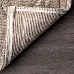 NuLOOM Sheridan Textured Diamond Trellis Bath Mat