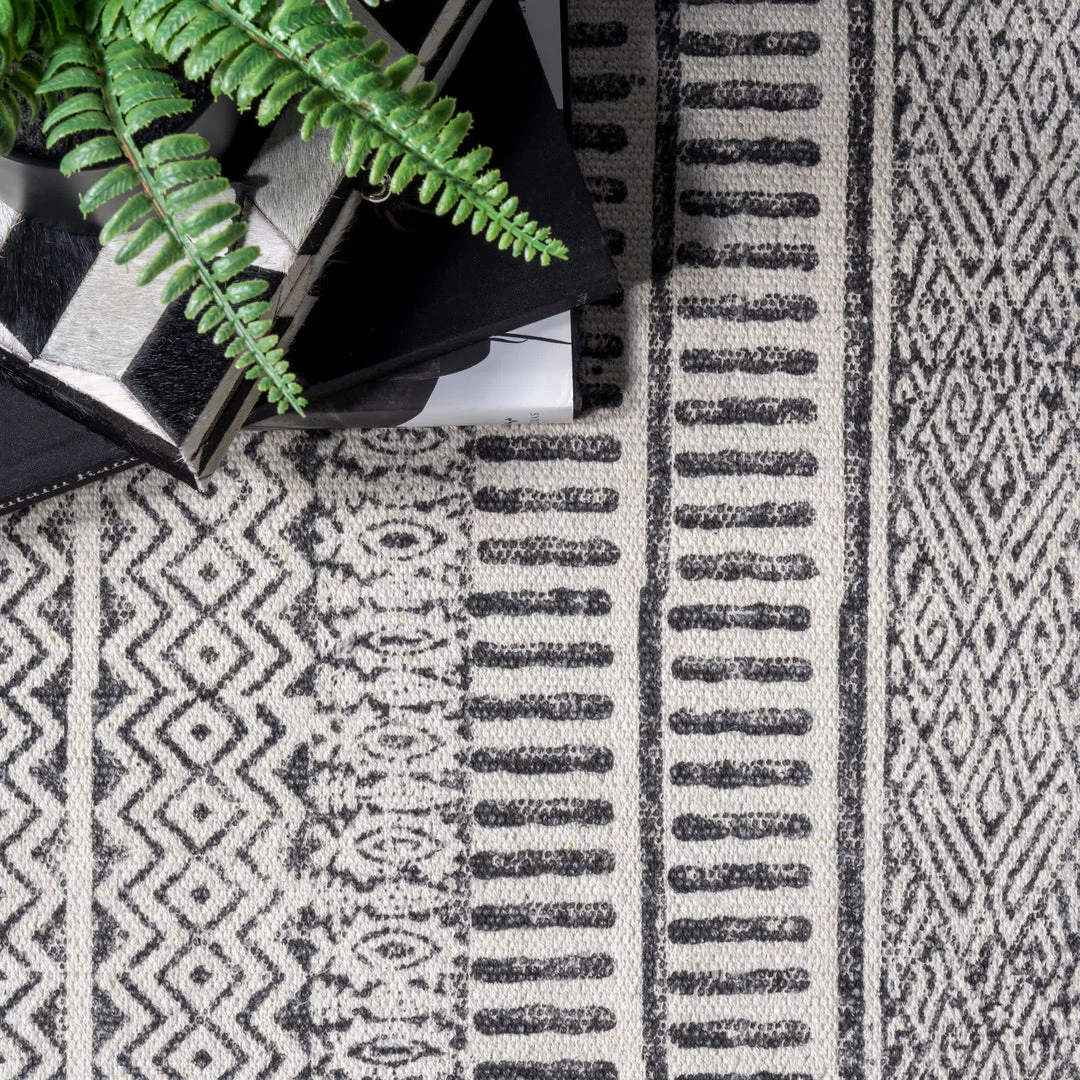 NuLOOM Hand Made Raina Area Rug 6 NuLOOM Hand Made Raina Area Rug