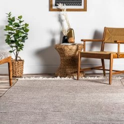 NuLOOM Eloise Striped Fringes