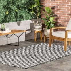 NuLOOM Kennedy Braided Stripes Indoor/Outdoor Area Rug