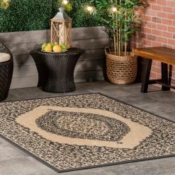 NuLOOM Fiona Medallion Indoor/Outdoor Area Rug