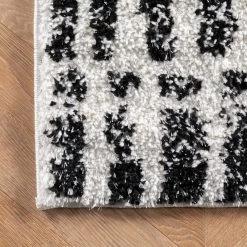 NuLOOM Zoey Distressed Dash Shag Area Rug New Arrivals