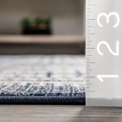 NuLOOM Fatimah Modern Striped Area Rug