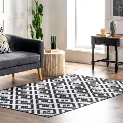 NuLOOM New Arrivals Kellee Machine Washable Modern Diamonds Area Rug