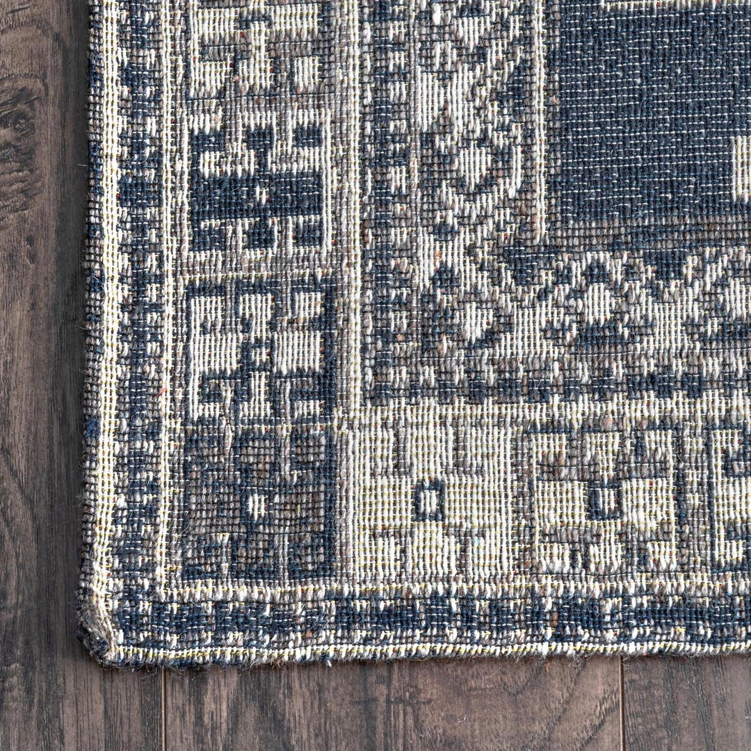 NuLOOM New Arrivals Transitional Aztec Sahiry Area Rug 6 NuLOOM New Arrivals Transitional Aztec Sahiry Area Rug