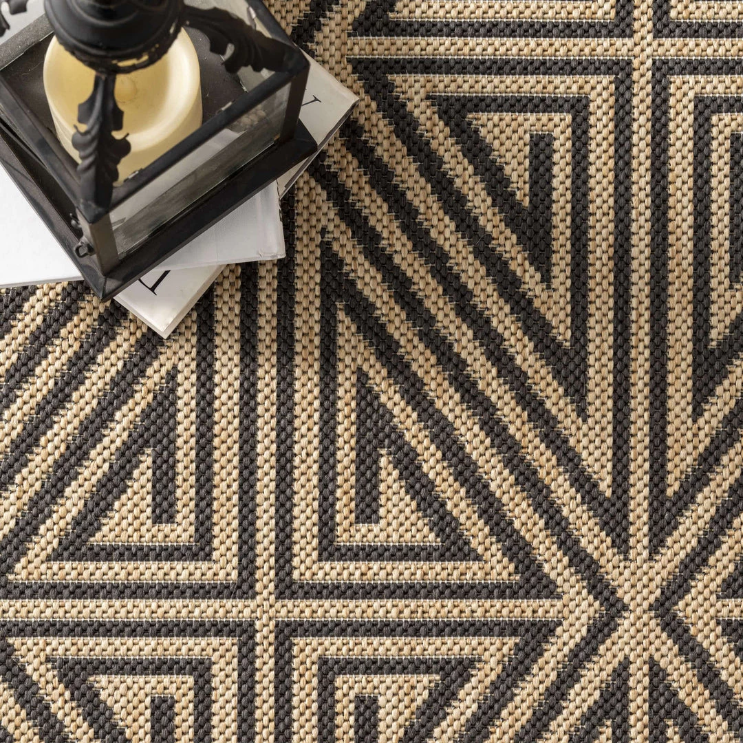 NuLOOM Harvey Abstract Trellis Indoor/Outdoor Area Rug New Arrivals 6 NuLOOM Harvey Abstract Trellis Indoor/Outdoor Area Rug New Arrivals