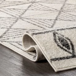 NuLOOM Aria Retro Tiles Area Rug