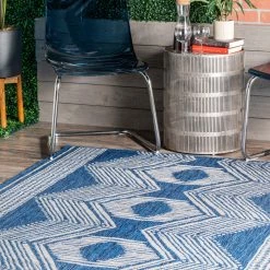 NuLOOM Ranya Tribal Indoor/Outdoor Area Rug