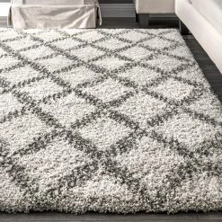 NuLOOM Sharika Lattice Shaggy Area Rug New Arrivals