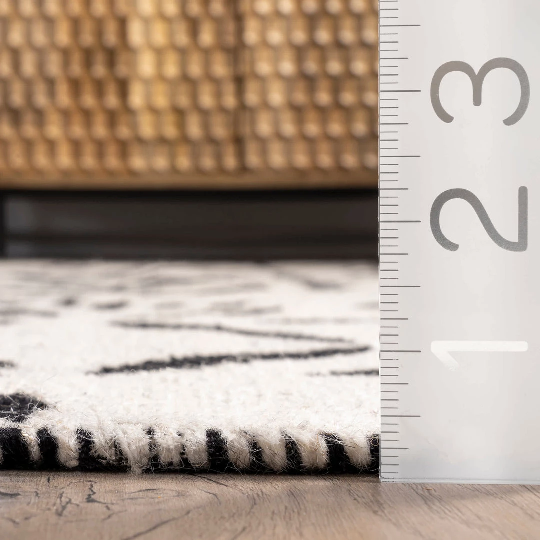 NuLOOM New Arrivals Kirsten Hand Loomed Tribal Wool Area Rug 3 NuLOOM New Arrivals Kirsten Hand Loomed Tribal Wool Area Rug