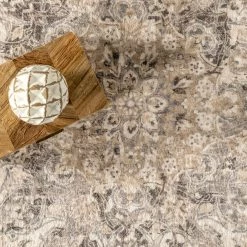 NuLOOM Vintage Verdell Medallion Area Rug