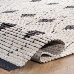 NuLOOM New Arrivals Joanna Diamond Trellis Soft Shag Fringe Area Rug