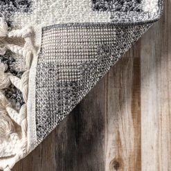 NuLOOM Amalia Southwestern High Low Shaggy Tassel Area Rug New Arrivals