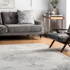 NuLOOM Vintage Medallion Leola Area Rug