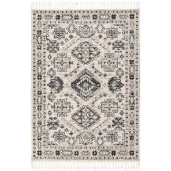 NuLOOM Nadine Persian Tassel Rug