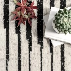 NuLOOM New Arrivals Sabrina Abstract Geometric Sunset Area Rug