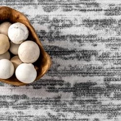 NuLOOM Avelina Abstract Stripes Machine Washable Area Rug