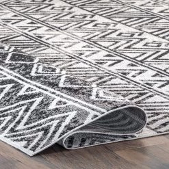 NuLOOM New Arrivals Lucci Machine Washable Aztec Area Rug 24 NuLOOM New Arrivals Lucci Machine Washable Aztec Area Rug