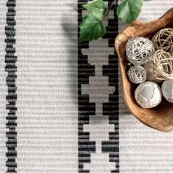 NuLOOM Elsy Modern Tribal Machine Washable Area Rug