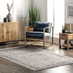 NuLOOM Cara Hand Woven Floral Flatweave Fringe Area Rug