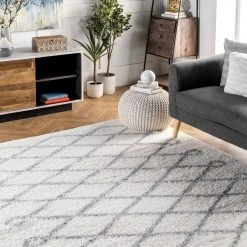 NuLOOM Stasia Diamond Shag