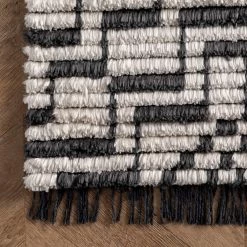 NuLOOM New Arrivals Celia Soft Shag Abstract Aztec Fringe Area Rug