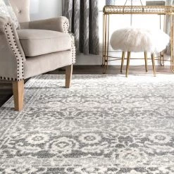NuLOOM Traditional Turnbull Area Rug