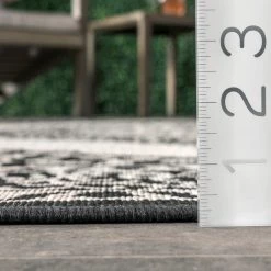 NuLOOM Fiona Medallion Indoor/Outdoor Area Rug 50 NuLOOM Fiona Medallion Indoor/Outdoor Area Rug