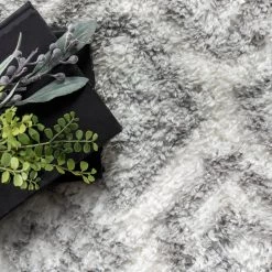 NuLOOM Herzog Moroccan Diamond Shag Area Rug Living Room