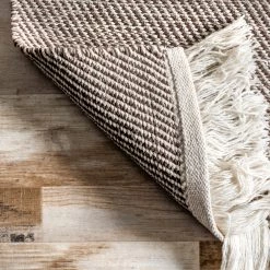 NuLOOM Eloise Striped Fringes