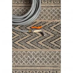 NuLOOM New Arrivals Indoor/Outdoor Modern Aztec Nicki Area Rug 11 NuLOOM New Arrivals Indoor/Outdoor Modern Aztec Nicki Area Rug