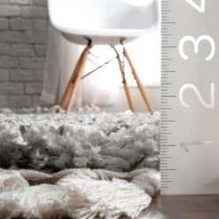 NuLOOM Brooke Contemporary Soft Shag Tassel Area Rug