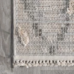 NuLOOM Marni Bohemian Diamond Knotted Tasseled Area Rug