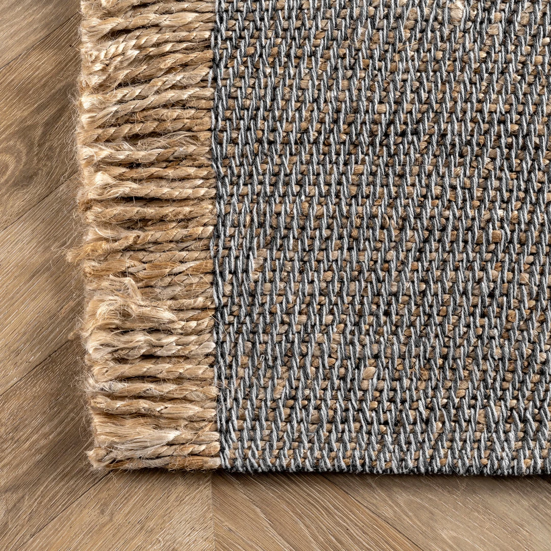 NuLOOM Flatweave Solid Tassel Amalia Area Rug 25 NuLOOM Flatweave Solid Tassel Amalia Area Rug
