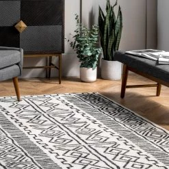 NuLOOM Alisa Tribal Area Rug New Arrivals