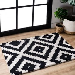 NuLOOM Hand Tufted Kellee Area Rug
