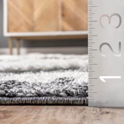 NuLOOM Amalia Southwestern High Low Shaggy Tassel Area Rug New Arrivals