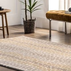 NuLOOM Yvette Wool Spotted Area Rug