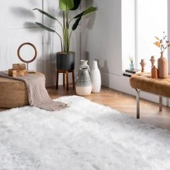 NuLOOM Rodolfo Faux Sheepskin Shag Area Rug Shags