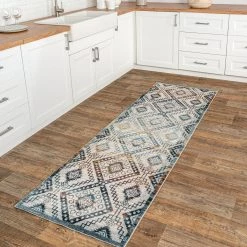 NuLOOM New Arrivals Kajal Machine Washable Southwestern Geometric Area Rug