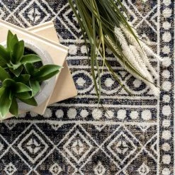 NuLOOM Natalie Aztec Geometric Fringe Area Rug New Arrivals