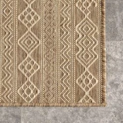 NuLOOM New Arrivals Devon Geometric Stiped Indoor/Outdoor Area Rug