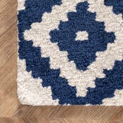 NuLOOM Hand Tufted Kellee Area Rug