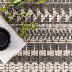 NuLOOM New Arrivals Teofila Indoor/Outdoor Area Rug 16 NuLOOM New Arrivals Teofila Indoor/Outdoor Area Rug