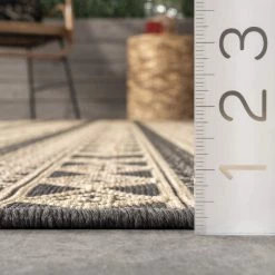 NuLOOM New Arrivals Devon Geometric Stiped Indoor/Outdoor Area Rug