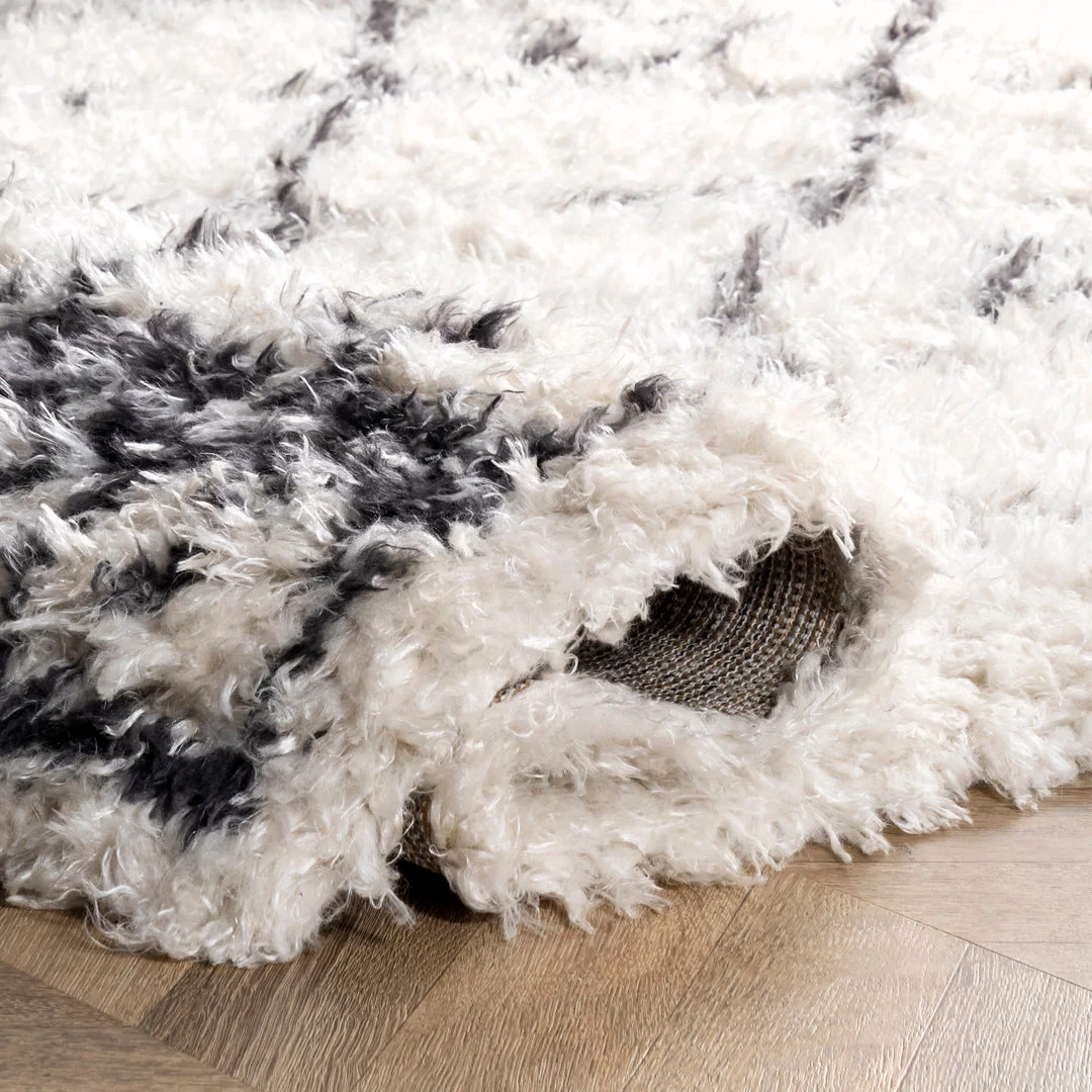 NuLOOM New Arrivals Sheena Cozy Shag Tribal Area Rug 4 NuLOOM New Arrivals Sheena Cozy Shag Tribal Area Rug