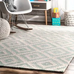 NuLOOM Hand Tufted Kellee Area Rug