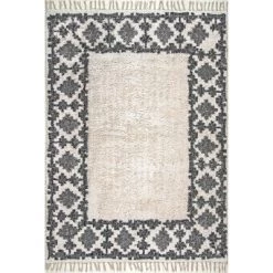 NuLOOM Hand Loomed Tamara Tassel Rug Area Rug